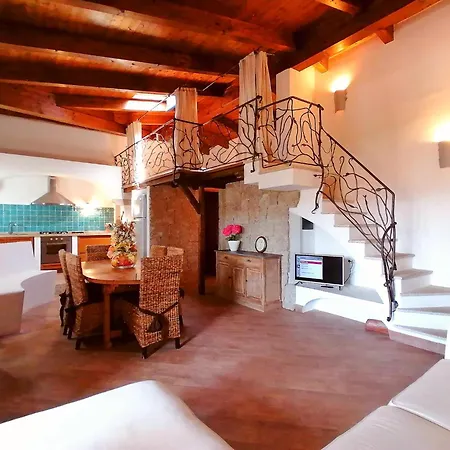 Nyaraló Toffee With Pool Porto Cervo